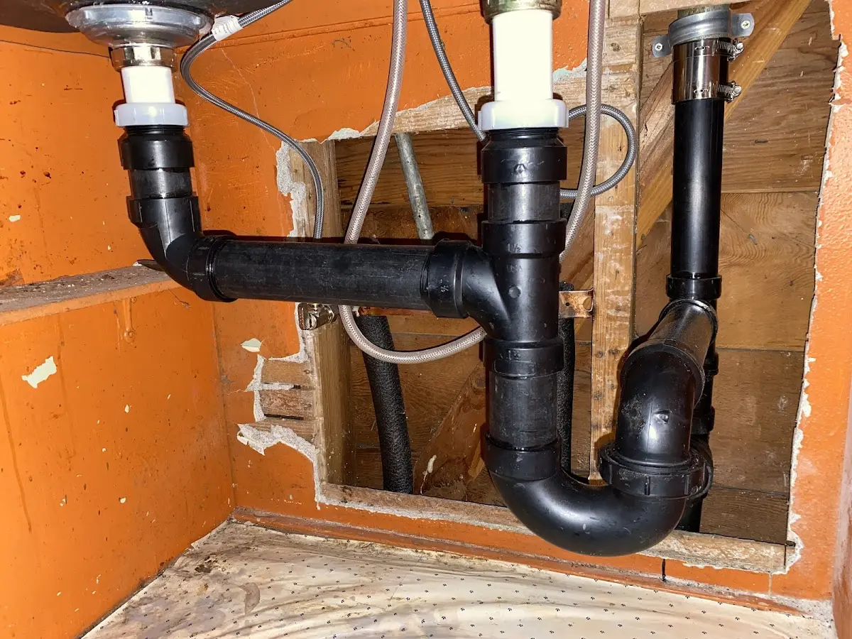 Professional Pipe Bursting equipment and tools on the job in Cicero